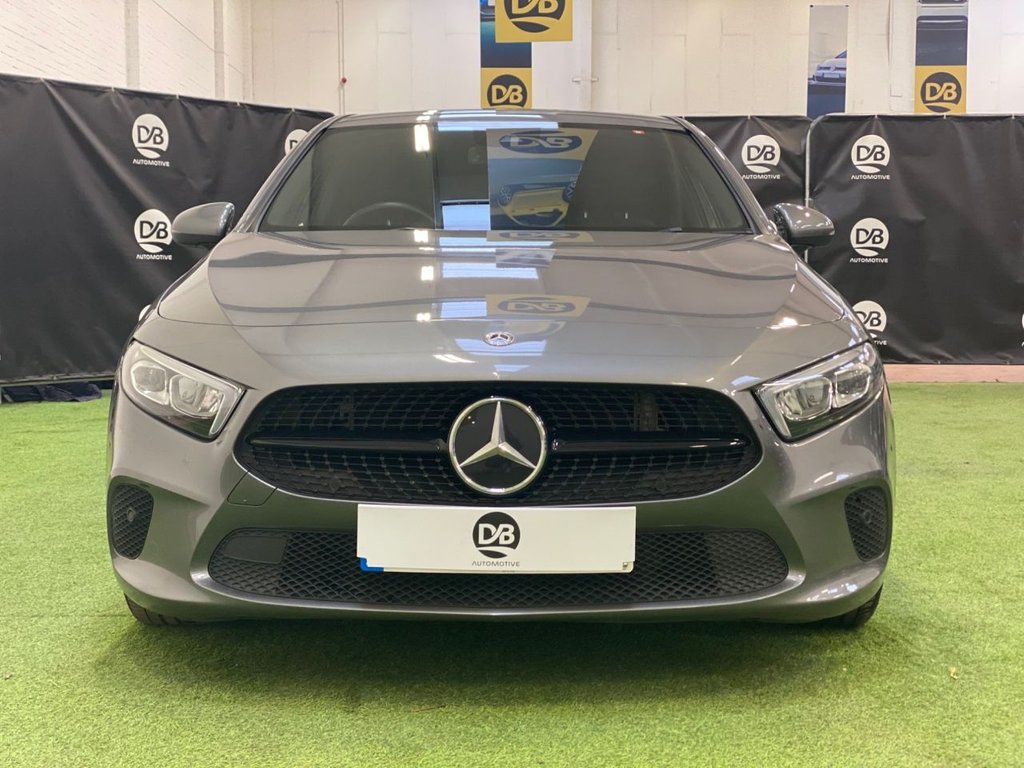 Stealth Grille (Chrome Badges)