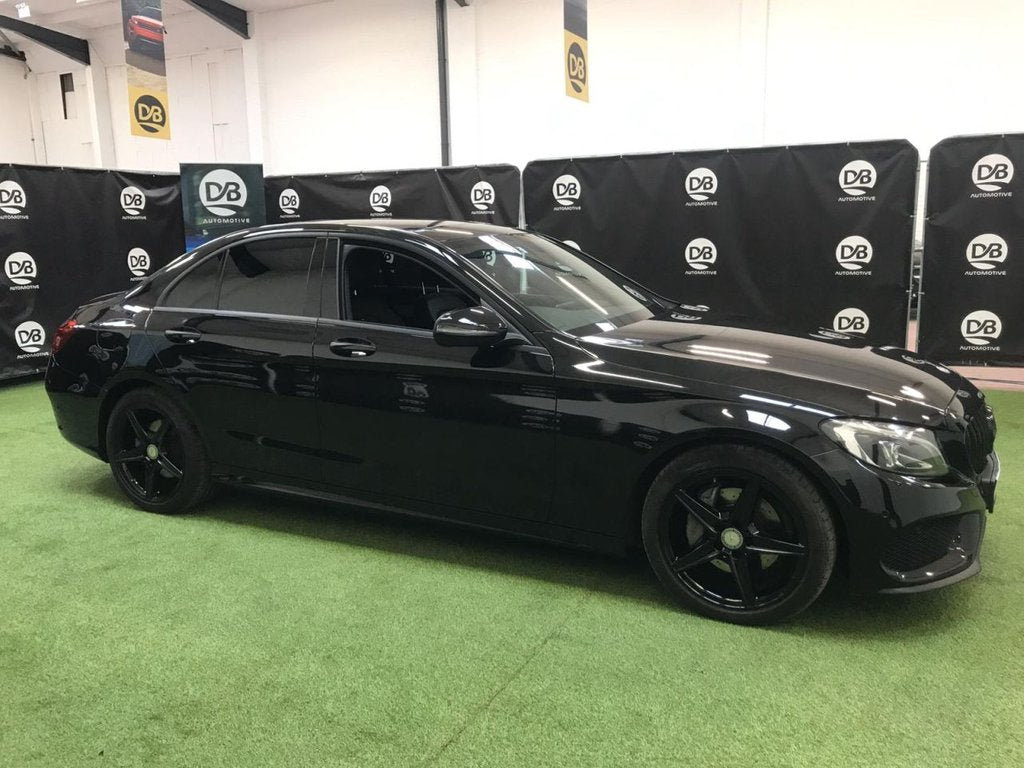 Mercedes-Benz C Class Saloon Full Black Pack